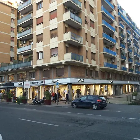 Trastevere Station