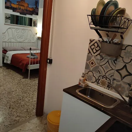 Homestay Trastevere Station